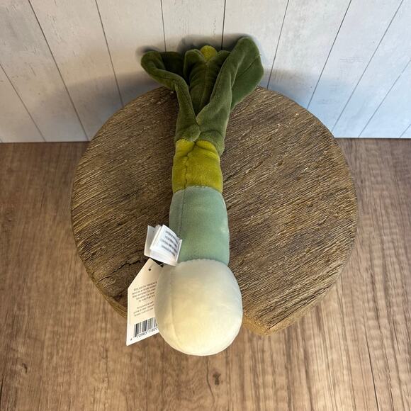Jellycat Leek Amuseables Leek  FAST SHIP NEW Jellycat Retired - Picture 3 of 6